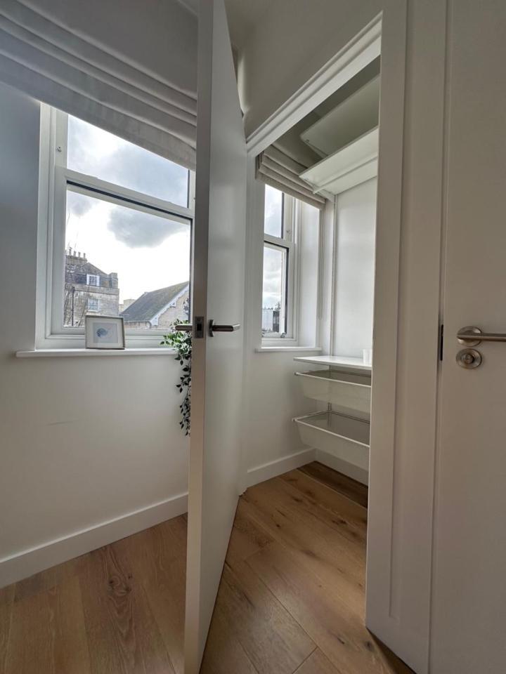 Ferienwohnung Contemporary Pied A Terre In The Heart Of Bath Exterior foto